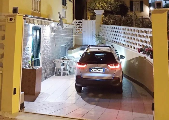 Casa Stefi Sunremo - Private Parking - 5 Min To The *